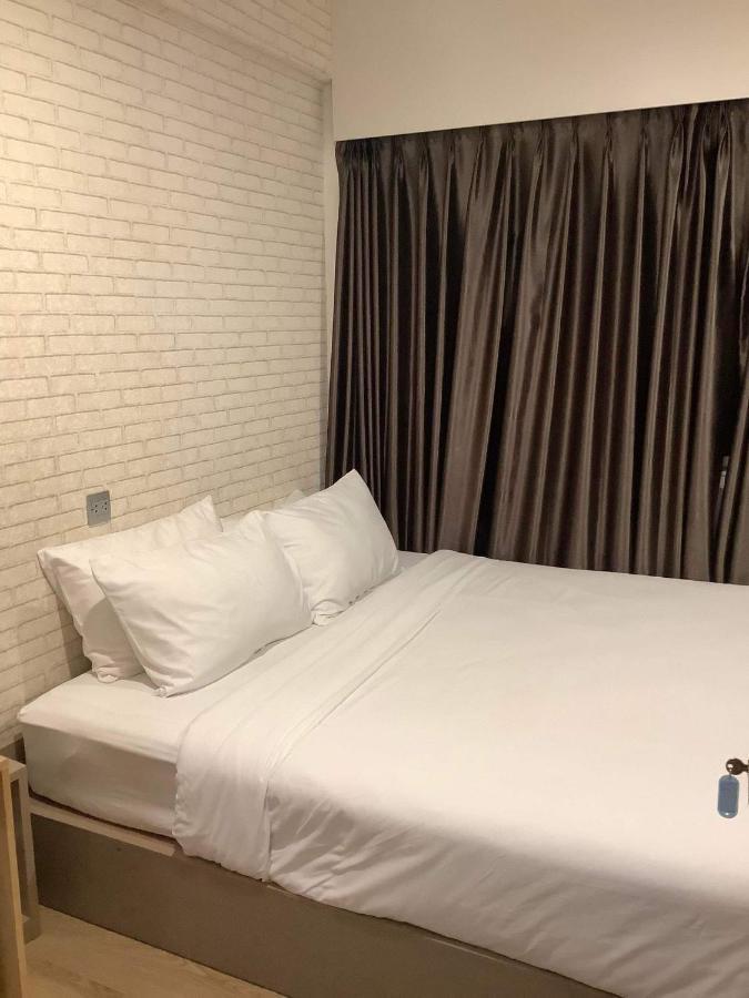 Cr.Hotel Makkasan Екстериор снимка